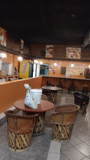 Ardaya's Restaurant photo 7
